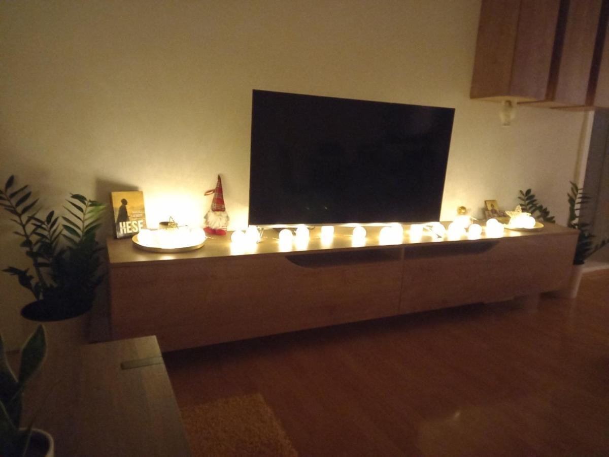上米拉诺瓦茨 Skriveni Raj旅馆 外观 照片